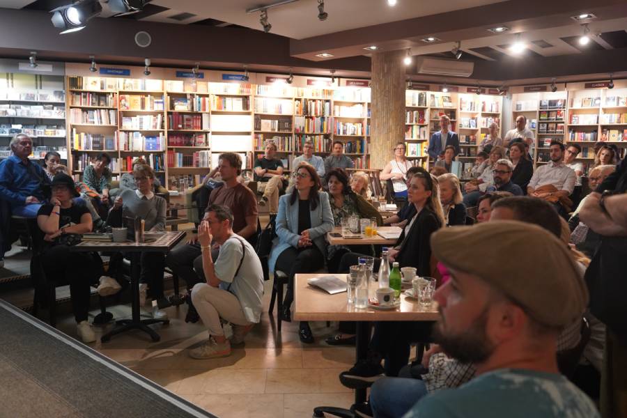 Vratimo ljudima saosećanje – održana promocija knjige „Vir“ Filipa Čolovića